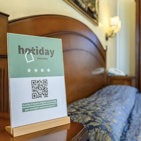 Hotiday Porto فندق أولبيا