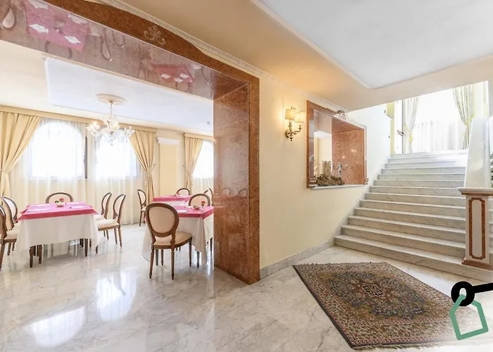 Hotiday Porto ホテル 4*