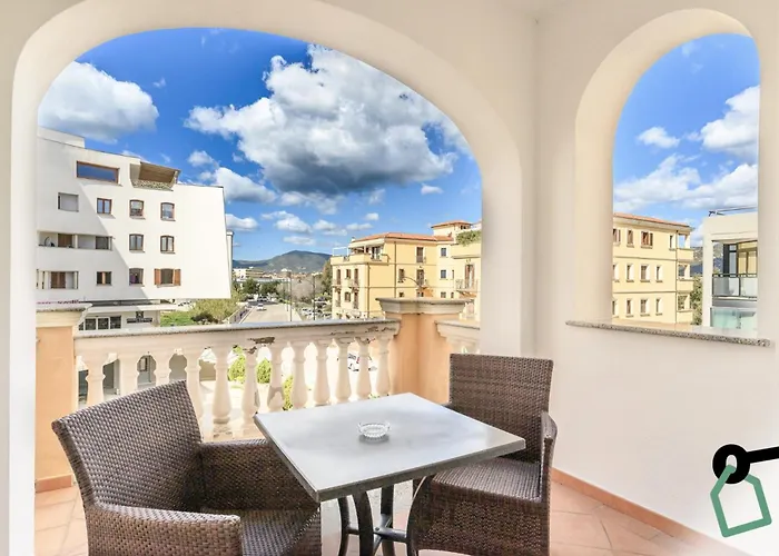 Hotiday Porto 4* オルビア